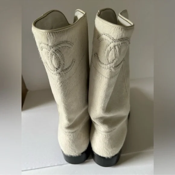 Chanel Pony Hair Boots EU 40 - Picture 3 of 5